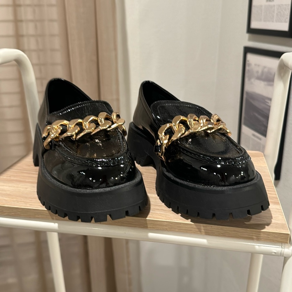 BRAND NEW ASOS Chunky Loafers (US: 7)